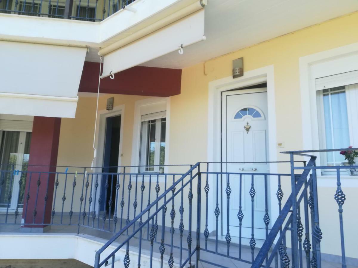 Katerina'S Appartement Нікіана Екстер'єр фото